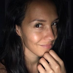 Meet your Posher, Anuhea